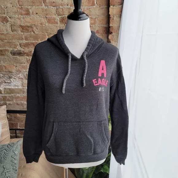 AMERICAN Eagle Grey and pink Hoodie - Picture 1 of 5